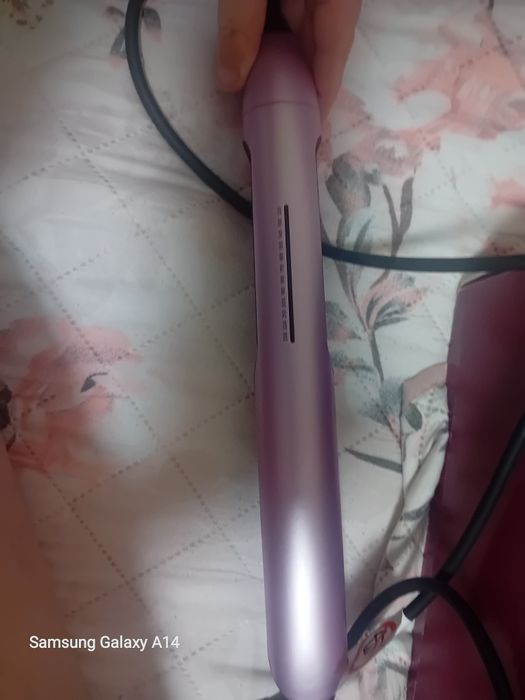 Продавам преса за коса с 2г гаранция