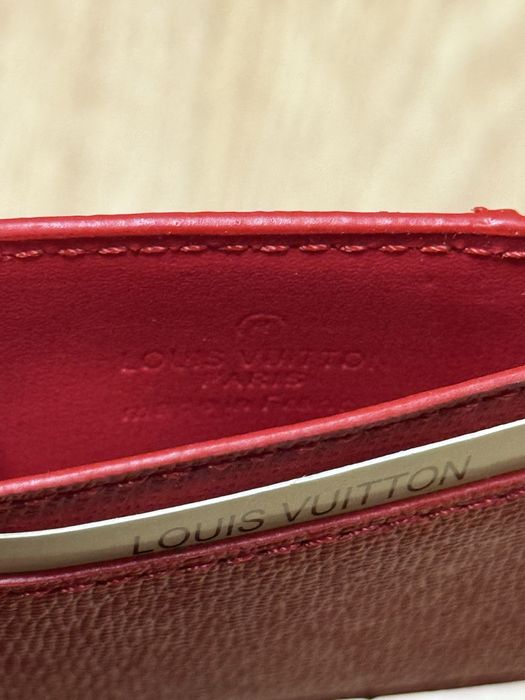 Cardholder Louis Vuttion