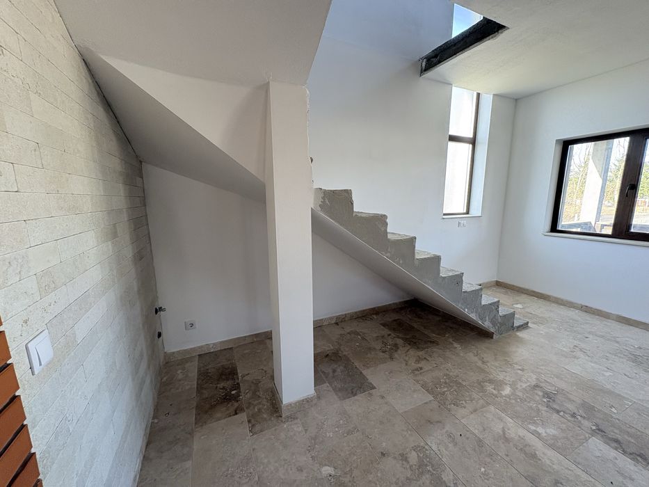 Vila deosebita cu 1000m2