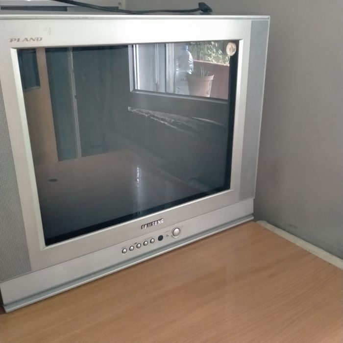 Продам телевизор Samsung