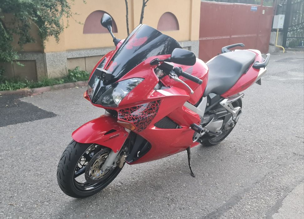 Honda VFR 800 Vtec / ABS + CBS / Injectie / V4