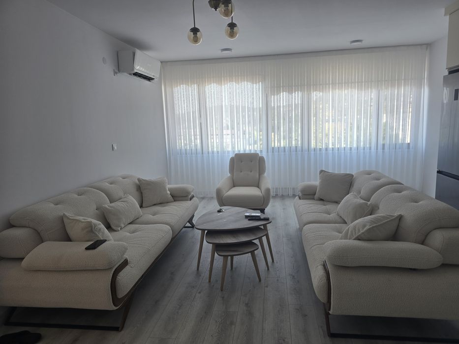 Комплект дивани+масички за кафе