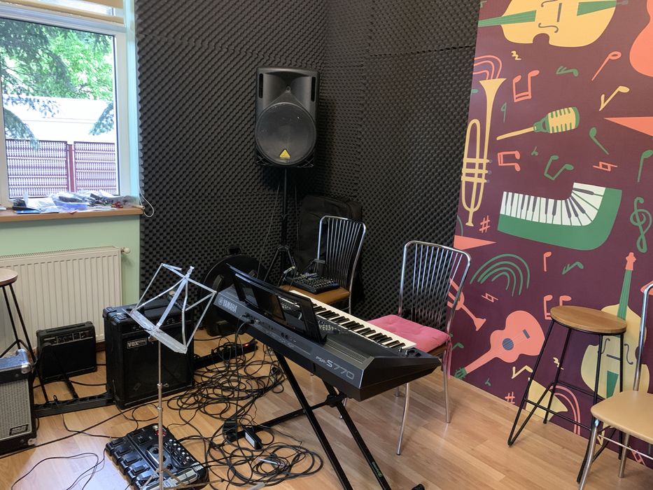 Lectii de muzica pentru cei mici si mari!!