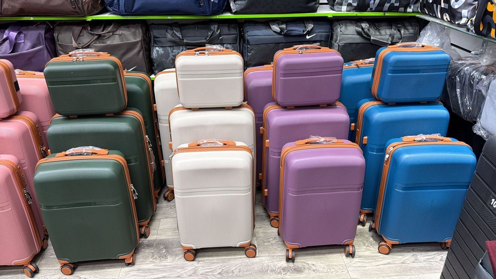 Дорожные Чемоданы комплект. Доставка Алматы. .