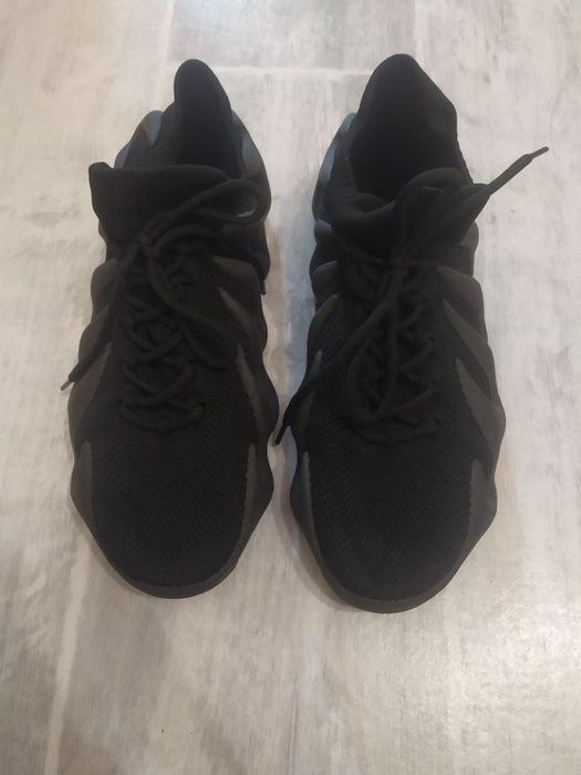 Продаётся кроссовки в хорошем состоянии