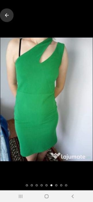 4 rochii stare impecabila