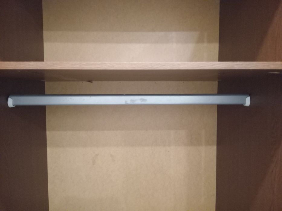 Шкаф/Шифонер сатылады.