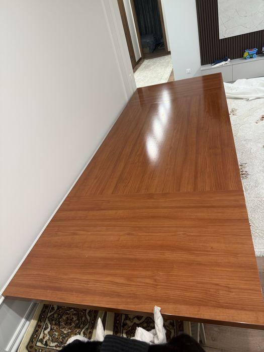 Продам стол для гостей