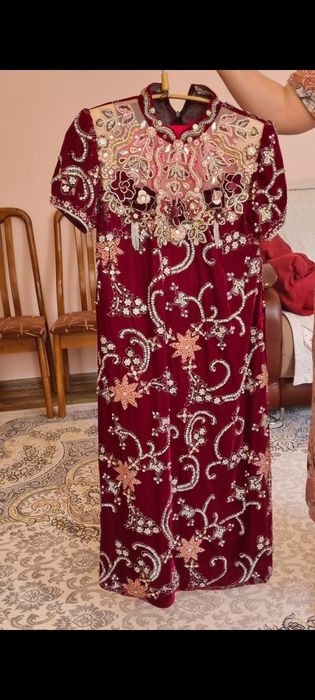 Kuylak ishton kelinchaklar uchun holati yangi, yirtiqlari, dogʻlar yuq