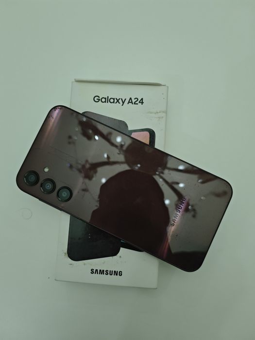 Самсунг а24 128гб