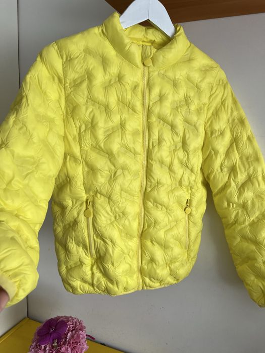 Дамско яке /пухенка в неоново жълто