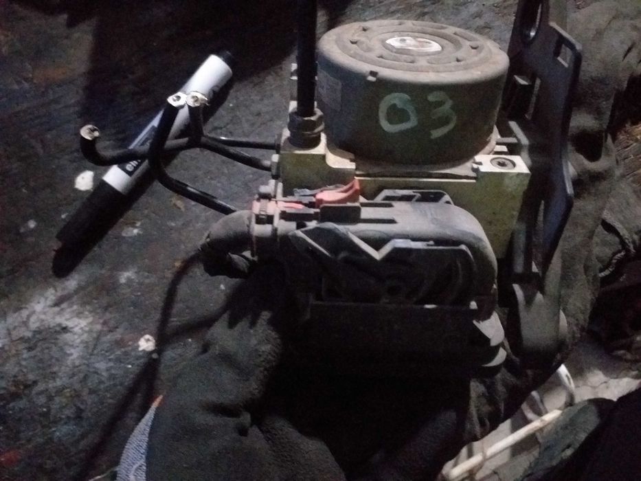 Pompa Abs octavia 3 passat b8 leon 3Q0907379P