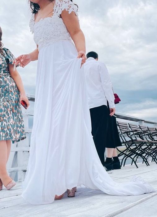 Vând Rochie de mireasă stil boho