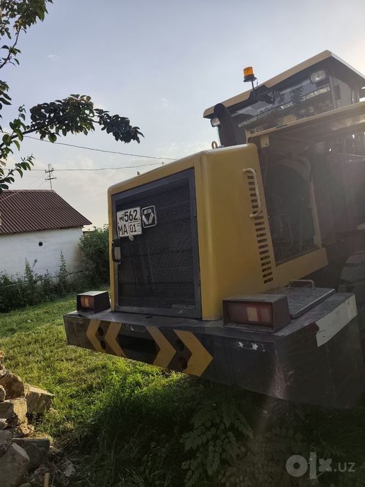 Poguruzchik 1.8 XCMG LW300FN 2019 yil sotiladi