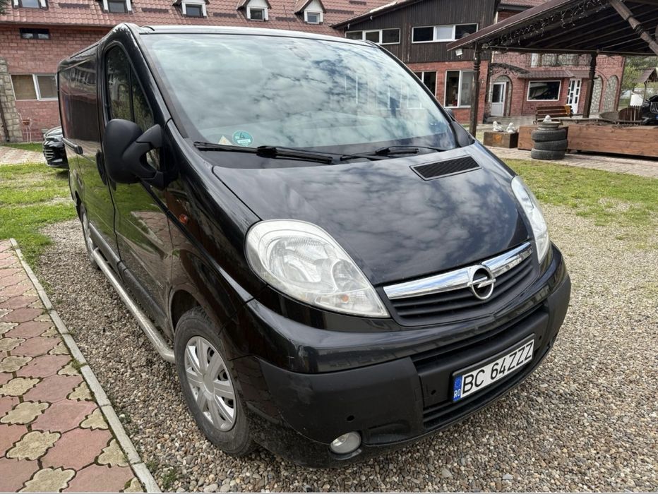 Van Opel Vivaro utilizat