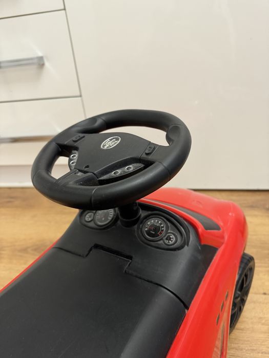 Maserati Gran Cabrio MC Кола за яздене червена, без забележки