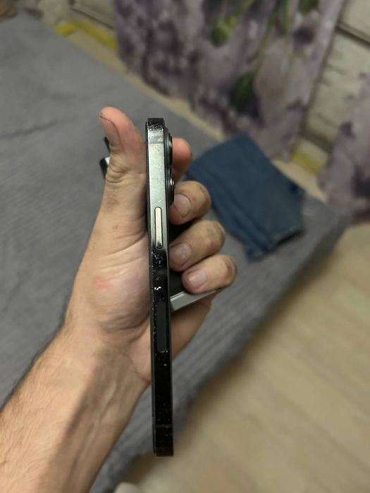 продам айфон 13 про/13pro
