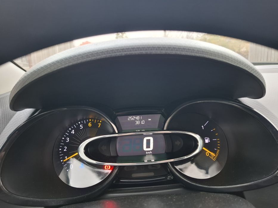 Renault Clio 1.2+GPL de fabrica