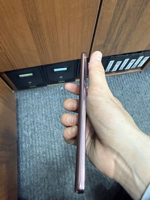 Samsung note 20 5G 8/256