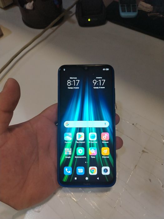 Продам телефон Redmi note 8 состояние идеальное