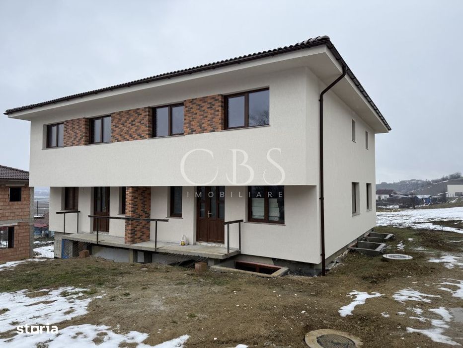 Unitate duplex de vanzare 200mp si teren 350m in Apahida Str.Tudor Vla