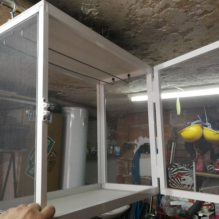 Естествена сушилня за мезета месо и риба