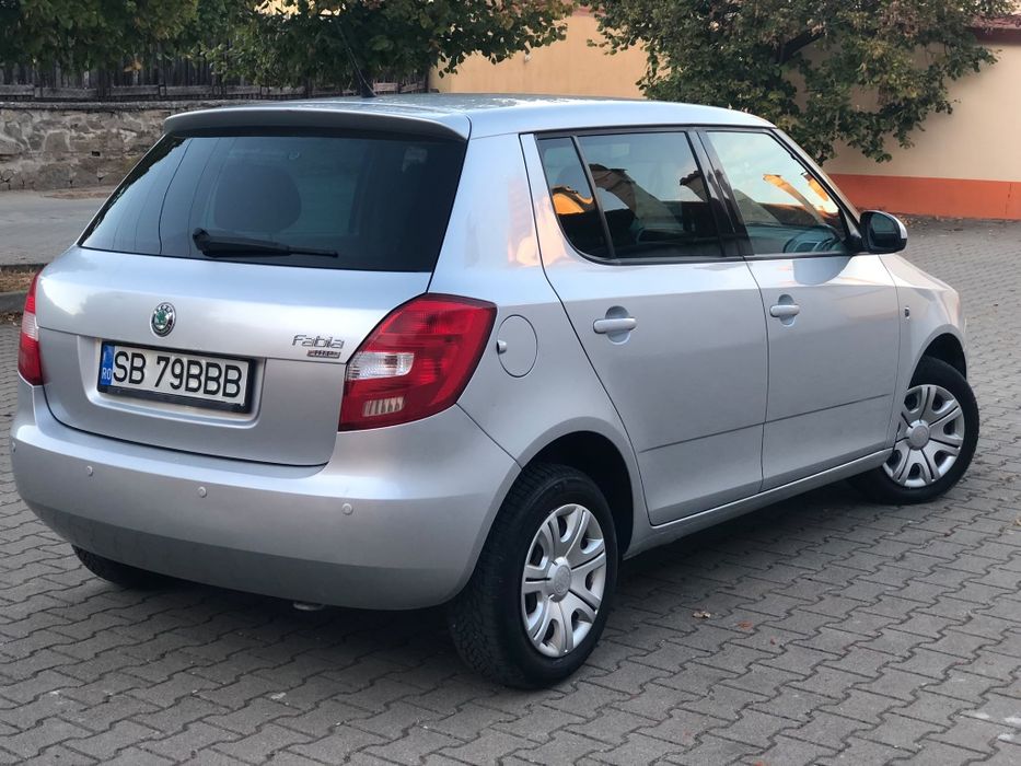 SKODA Fabia 2010 — imagine 4