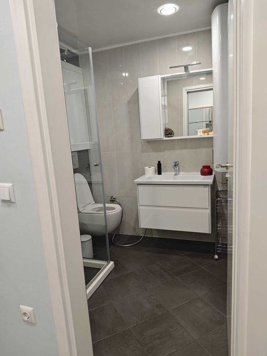 Двустаен апартамент под наем в комплекс "Фамилия", кв. Победа