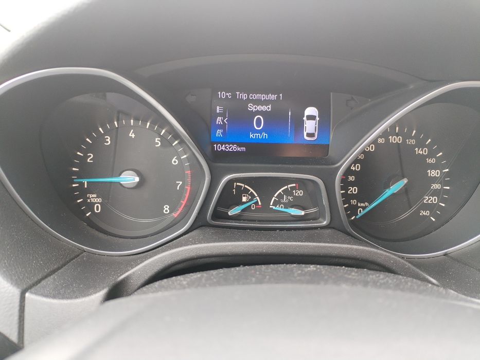 Vand Ford Focus 2016 stare excelenta, km putini