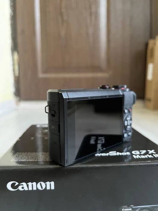 Canon PowerShot G7 X Mark III Black