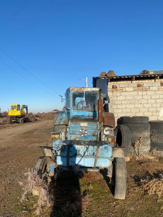 Трактор Т-40 со сварочным аппаратом САГ