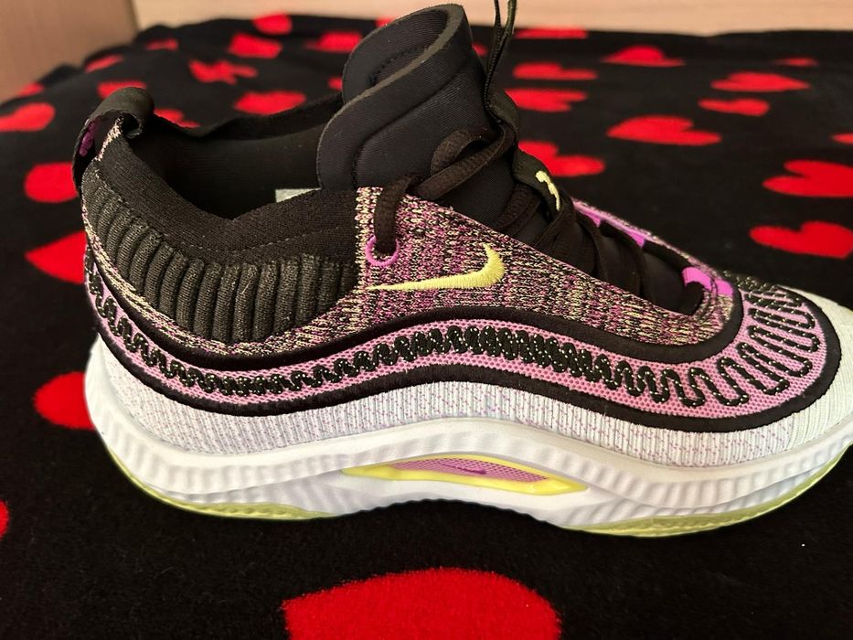 Мъжки маратонки NIKE Cosmic Unity 3