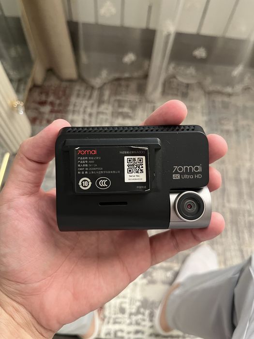 Продается видеорегистратор Xiaomi 70mai 4K ultra