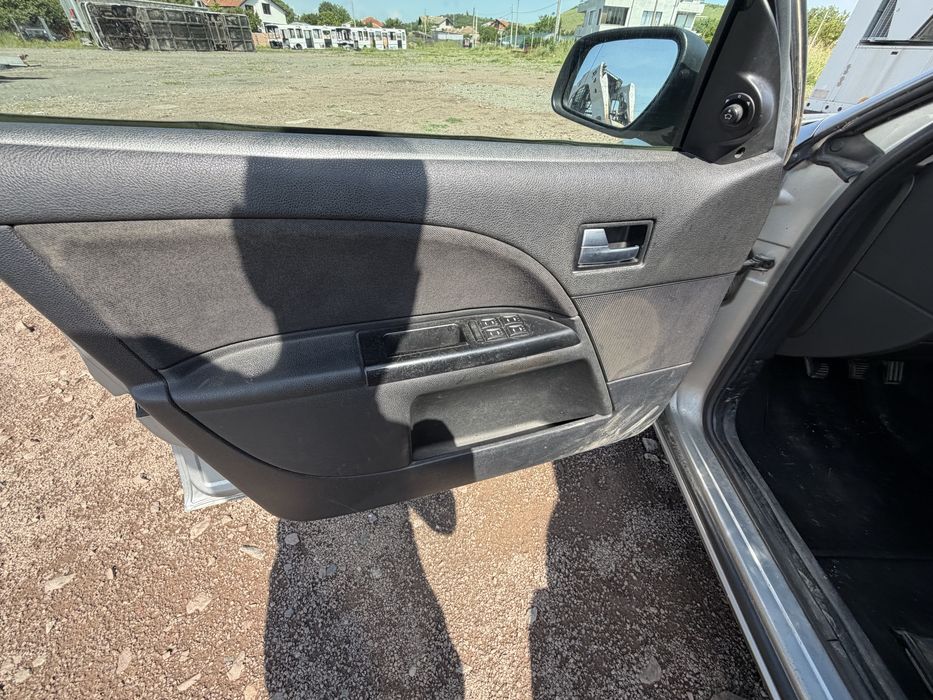 Ford Mondeo Mk3 2.0 TDCi 130hp 2004g На части