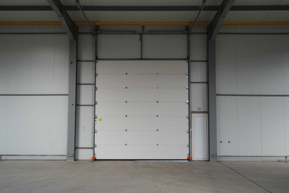 Дава се под наем Склад в с. Мокрище, Област Пазарджик - 1800 кв.м за 9180 € - Снимка #12