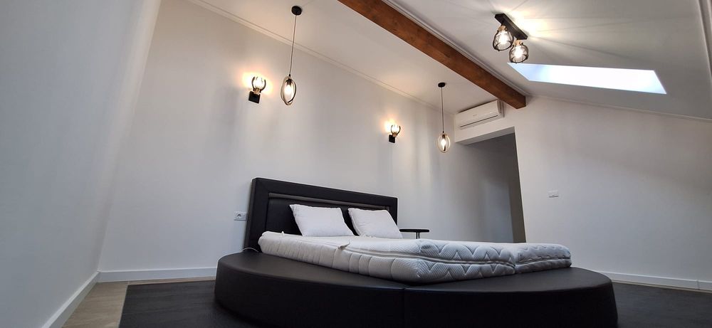 Apartament de închiriat, 3 camere, 2 nivele,loc de parcare, zona Giroc, in spate la Lidl