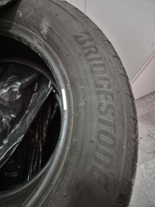 ANVELOPE BRIDGESTONE  Vara  225/ 65 R17 DOT 2025