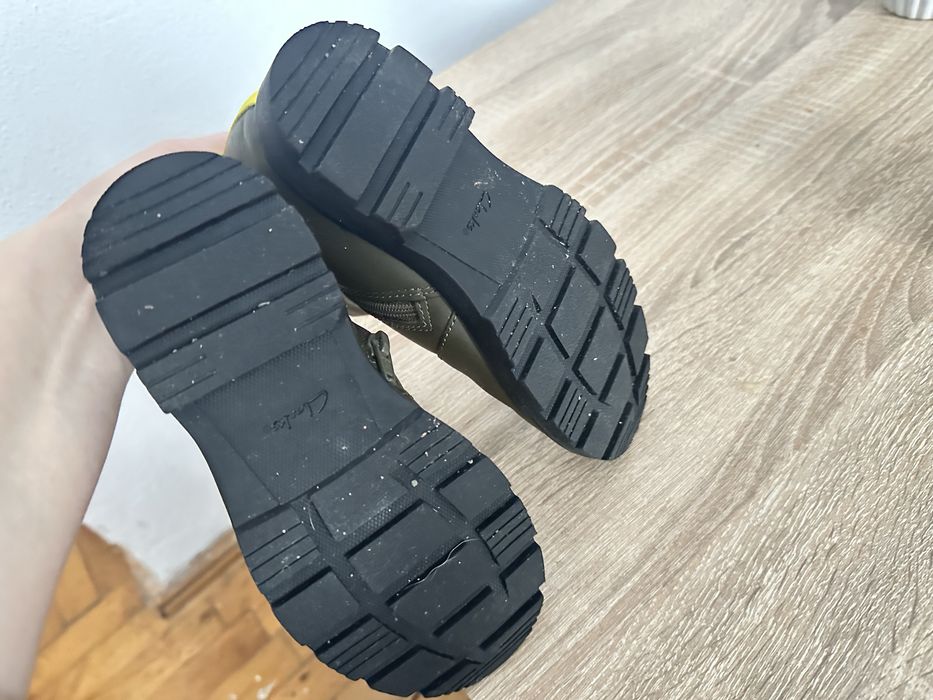 Cizme clarks marimea 29.5