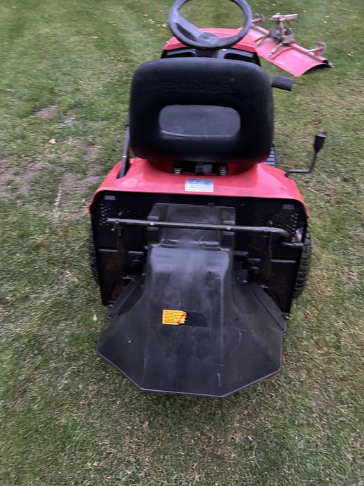 Honda cu lama de zapada