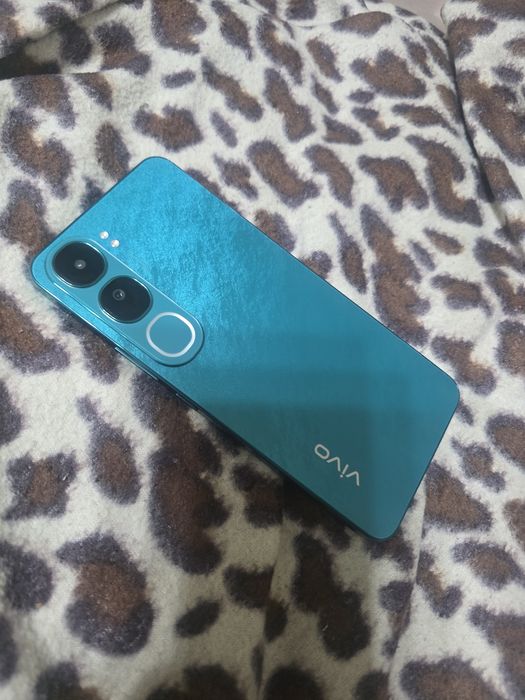 Vivo V40 Lite. 128 Gb