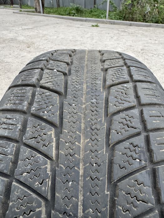 Продам 1 штуку резину!