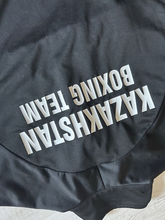 Полузамок Қазақстан