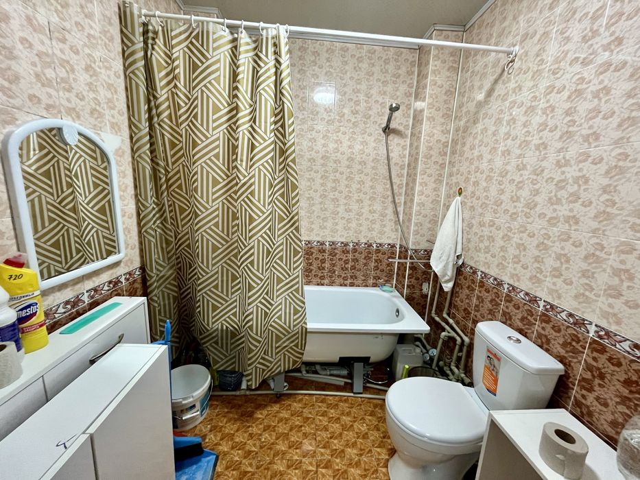 Продам квартиру район аэропорта