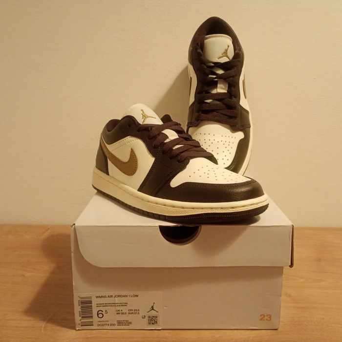 Air Jordan 1 low 37.5