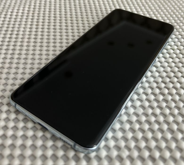 Samsung galaxy S20 128Gb