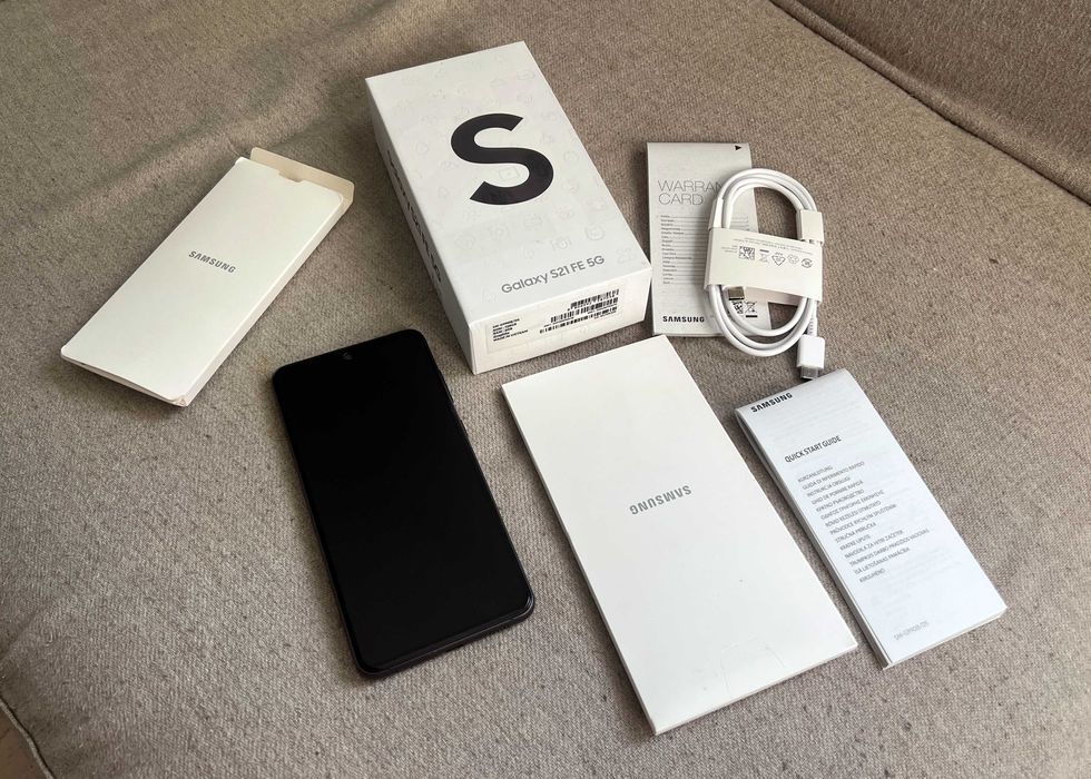 Samsung Galaxy S21 FE 5G 128GB 6GB RAM Graphite