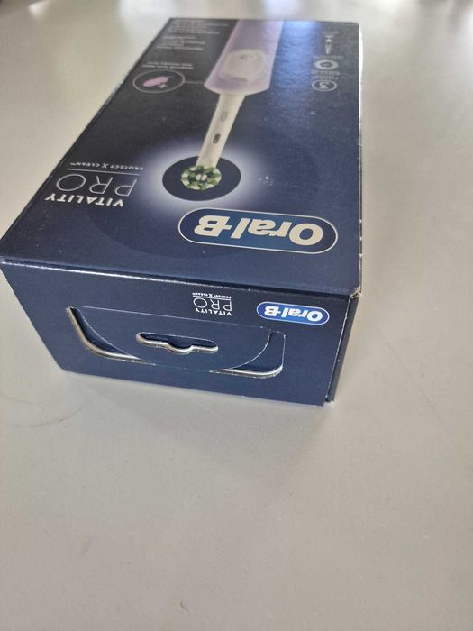Periuta electrica Oral-B Pro Noua