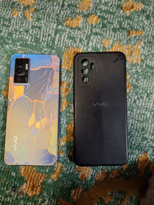 Vivo v23e с коробкой
