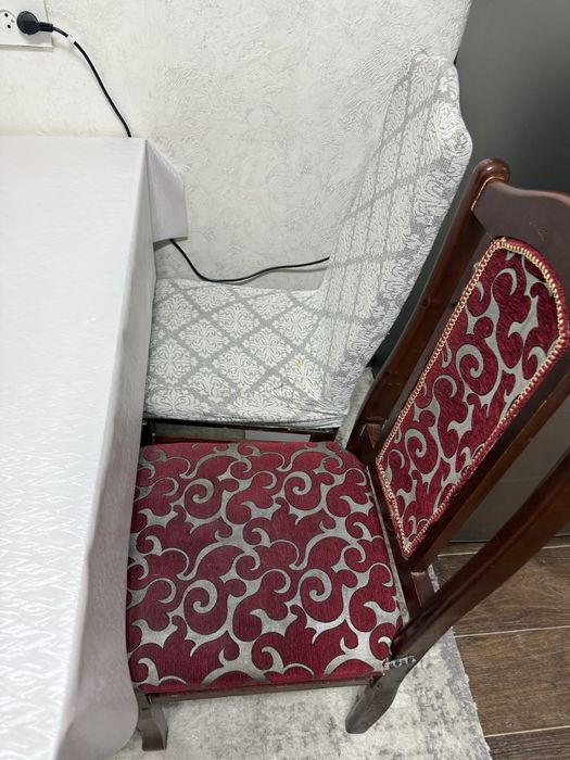 Стол стулямен сатылады