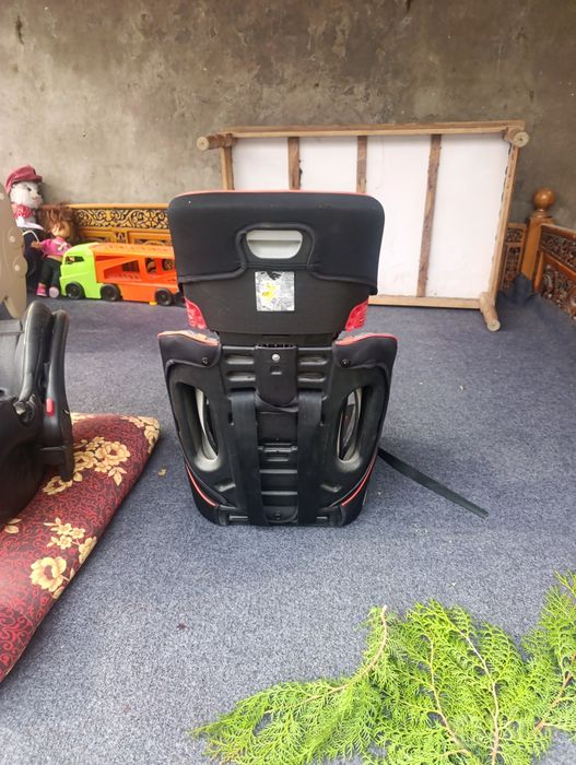 Продам авто кресло